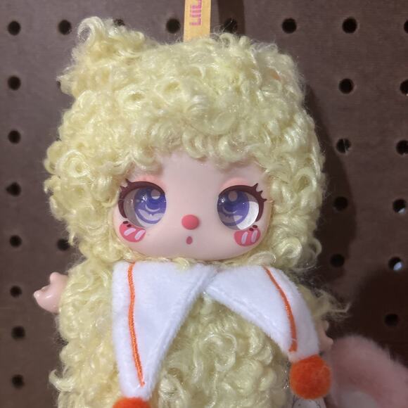 LiiLa's Lucky Cat V3 Plush Doll Honeyland Enchantment Series Blind Box - Picture 2 of 4